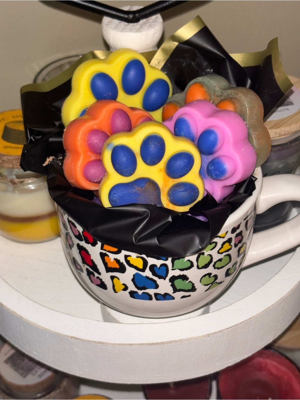 Paw-Shaped Wax Melts in Leopard Mug